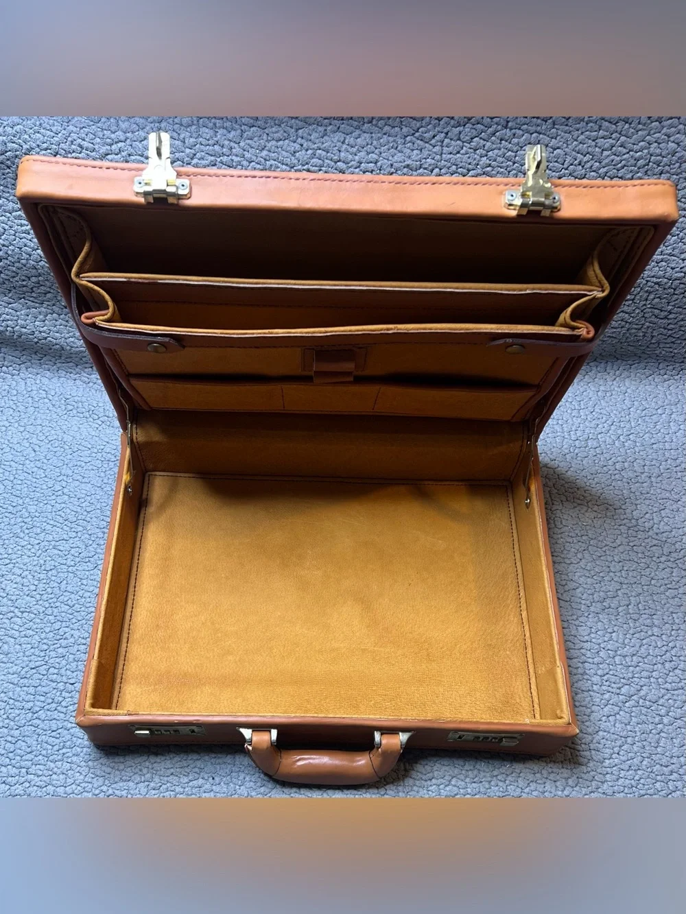 Vintage Custom Mercedes-Benz R107 SL-Class Design Leather Briefcase Brown 20 In